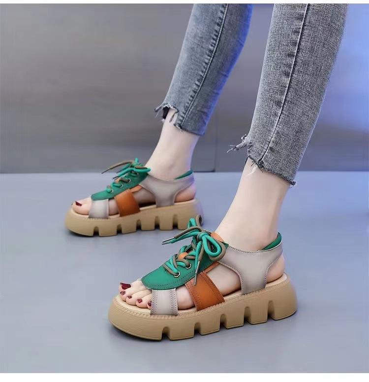 Women's strappy hollow sandals