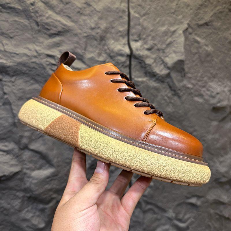 Low-top thick-soled retro casual leather shoes