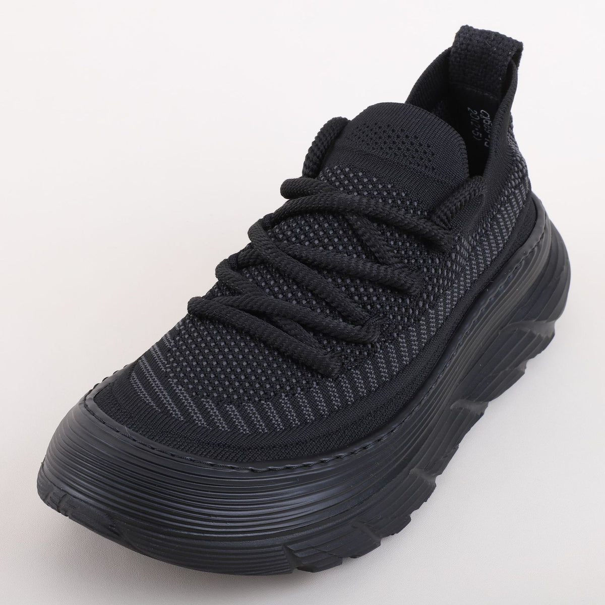 Men's breathable sports and casual shoes
