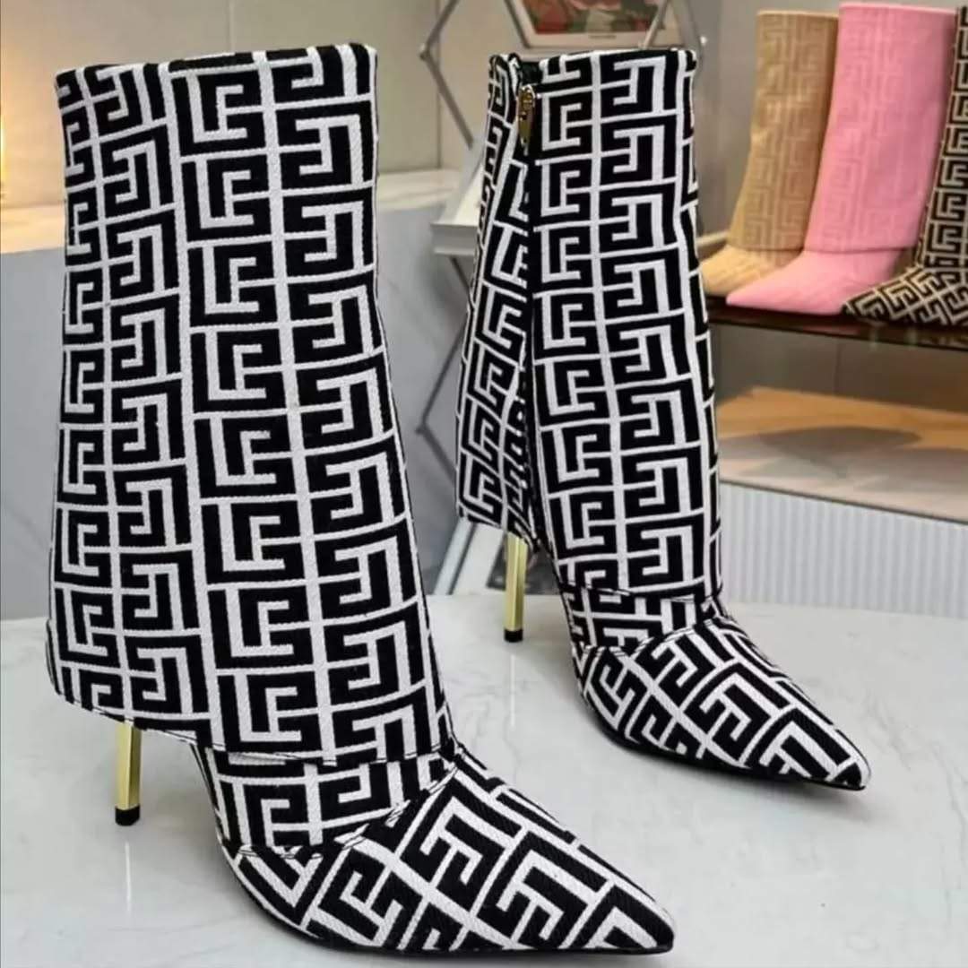 Low-Heeled Geometric Ankle Boots