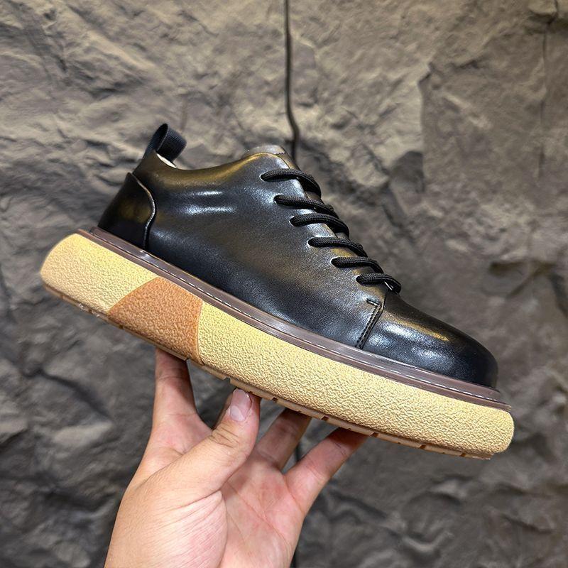 Low-top thick-soled retro casual leather shoes